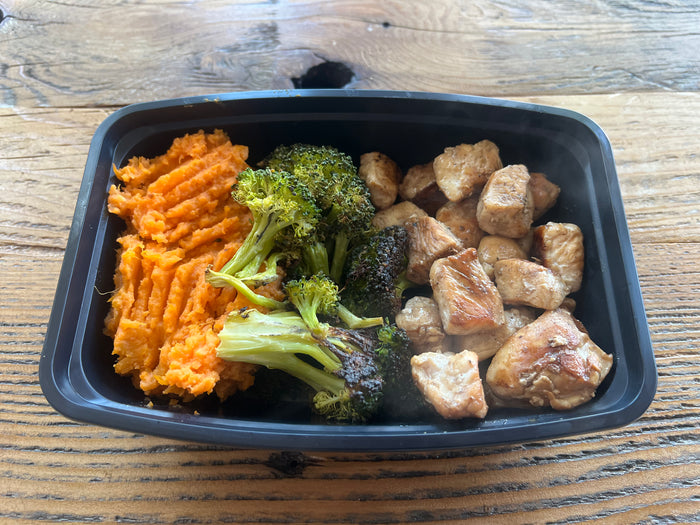 Chicken with Broccoli and Sweet Potatoes